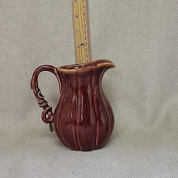 4 -pc Home Around the Orchard Salt  Pepper, Grasslands Road Pitcher & fruit bowl - Picture 2 of 15